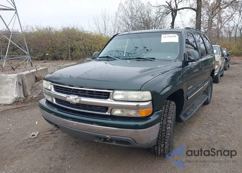 2003 Chevrolet Tahoe Lt из США, поврежденный, VIN 1GNEK13Z93J159847